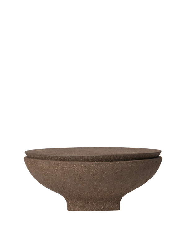 ferm LIVING Vei Outdoor Candle Ø30 cm – Brown