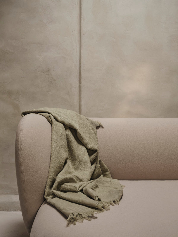 ferm LIVING Weaver Throw – Grey Green
