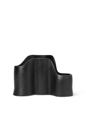 ferm LIVING Yama Pencil Holder – Blackened Aluminium
